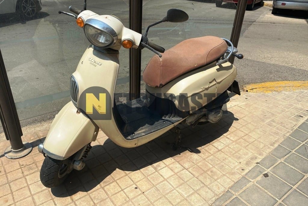 Transmission Complète Pour Daelim Besbi S2 125 - Pièce D'occasion 0001958