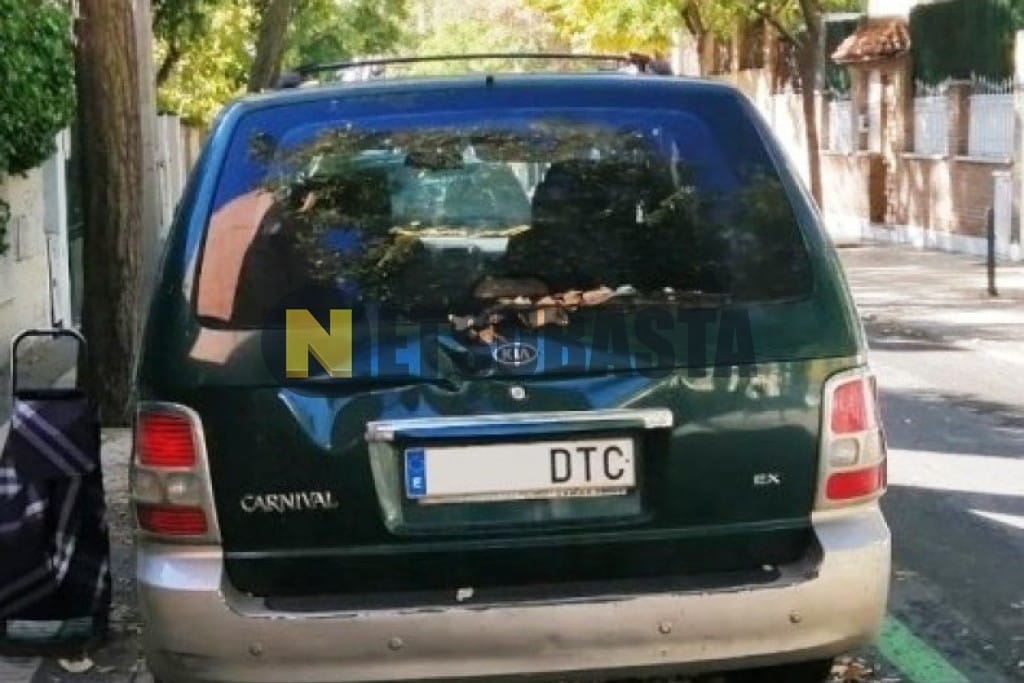 Subasta de Kia Carnival 2.9 CRDI 2005