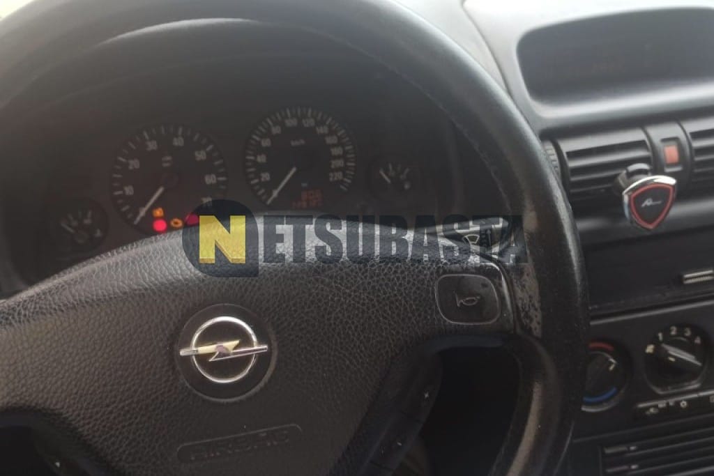 Opel Astra 1.6 2002