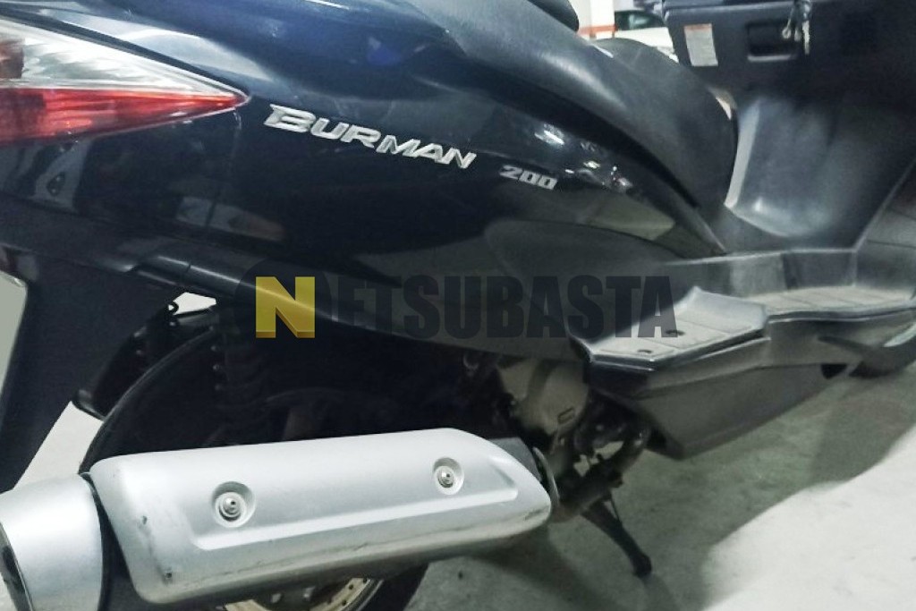 Suzuki Burgman 200 2011