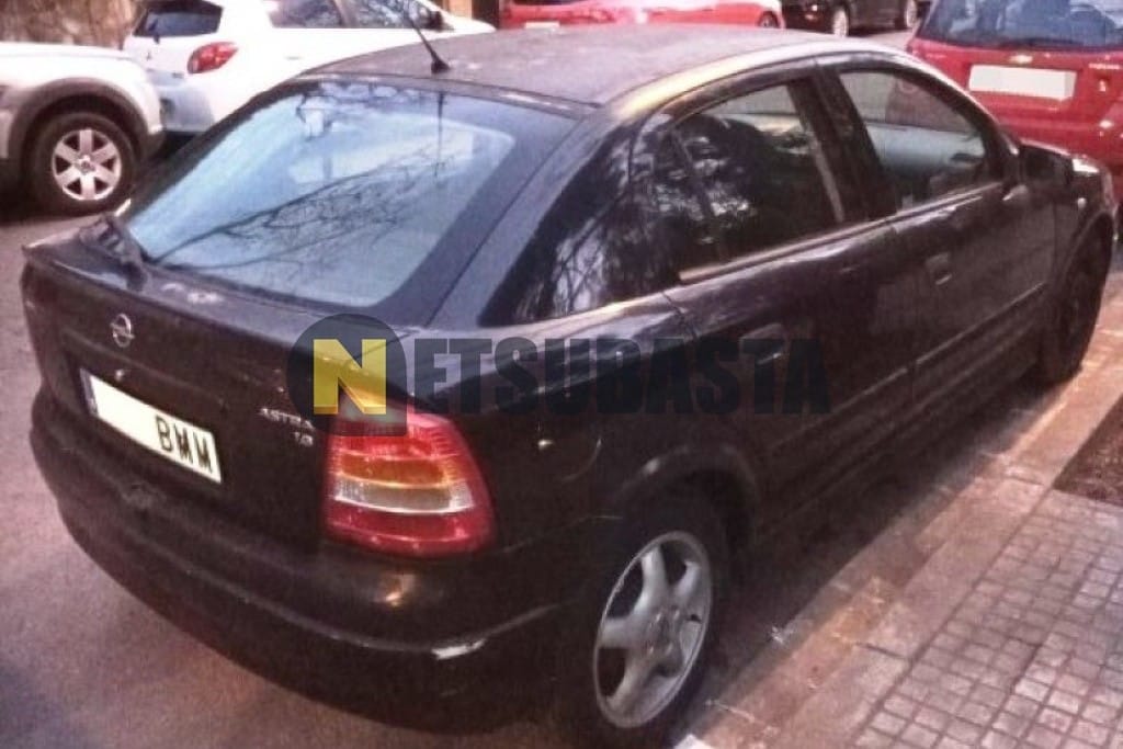 Opel Astra 1.6 2001
