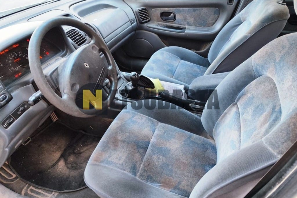 Renault Laguna 2.2 DT 1996