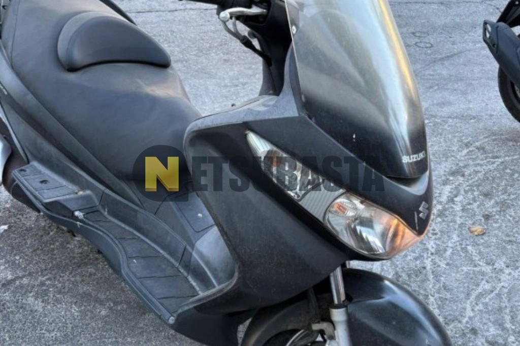 Suzuki BURGMAN 125 2010