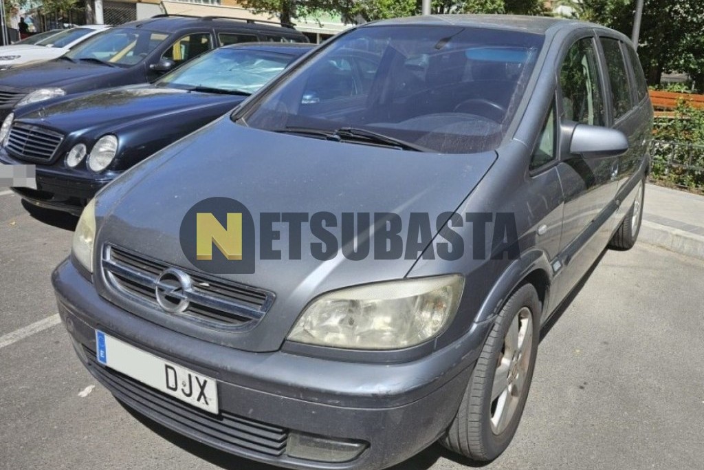 Opel Zafira 2.2 DTi 2005