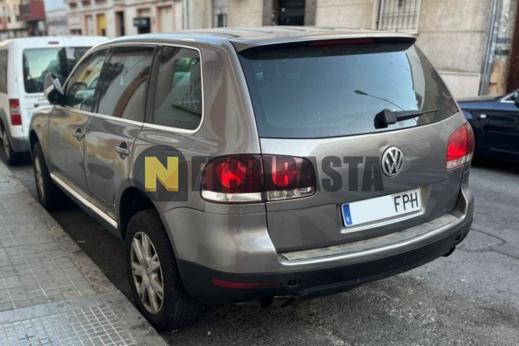 Volkswagen Touareg 2.5 R5 TDI Tiptronic 6 vel. 2007