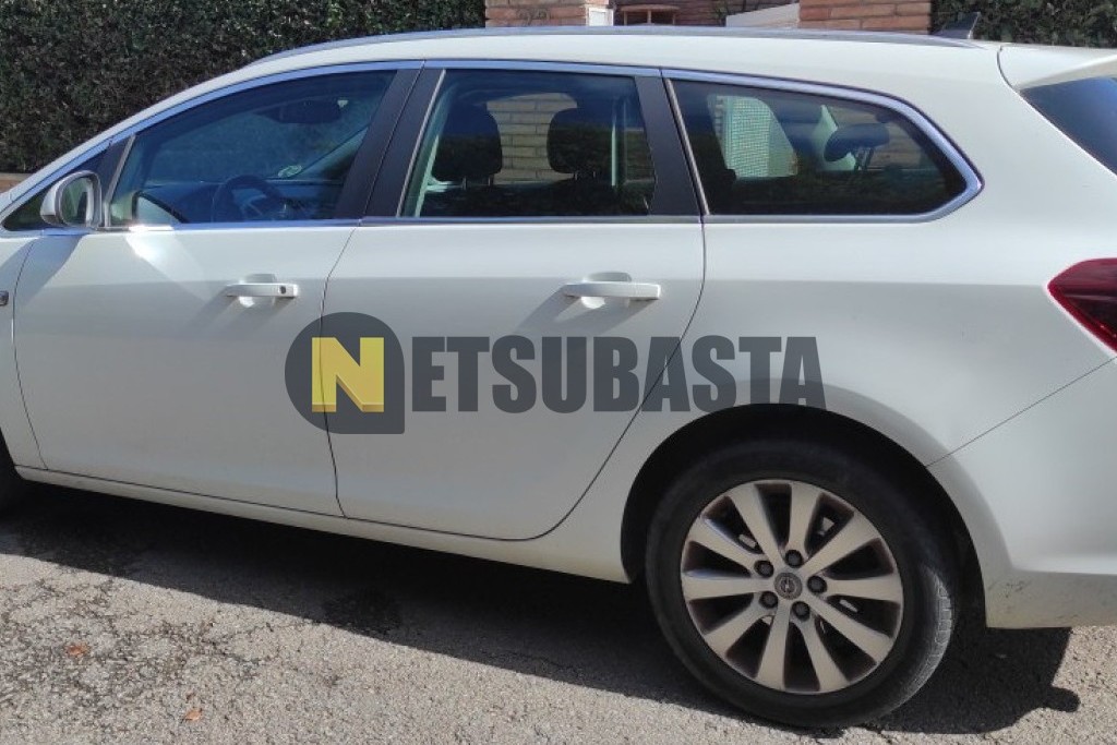 Opel Astra Sports Tourer 2.0 CDTI Aut. 2011