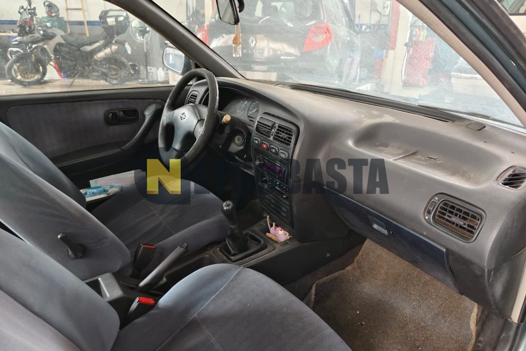 Nissan Primera 2.0i 16V 1994