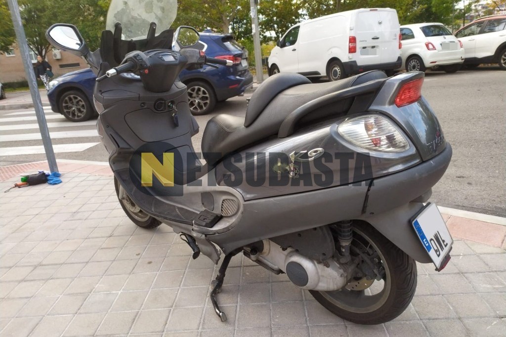 Piaggio X9 EVOLUTION 125 2006