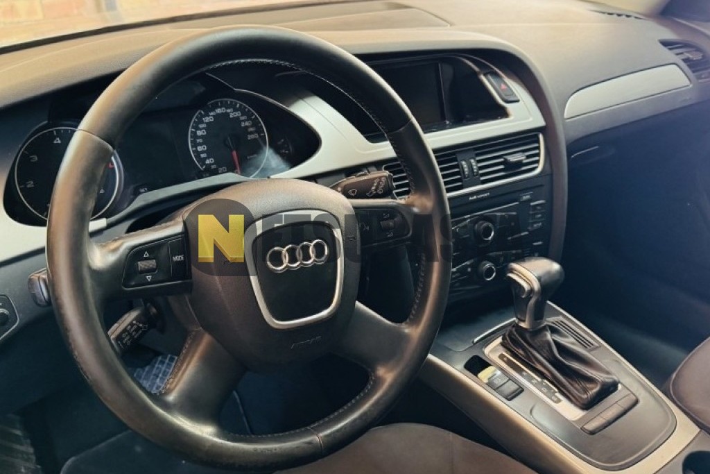 Audi A4 Avant 2.0 TDI multitronic DPF 2009
