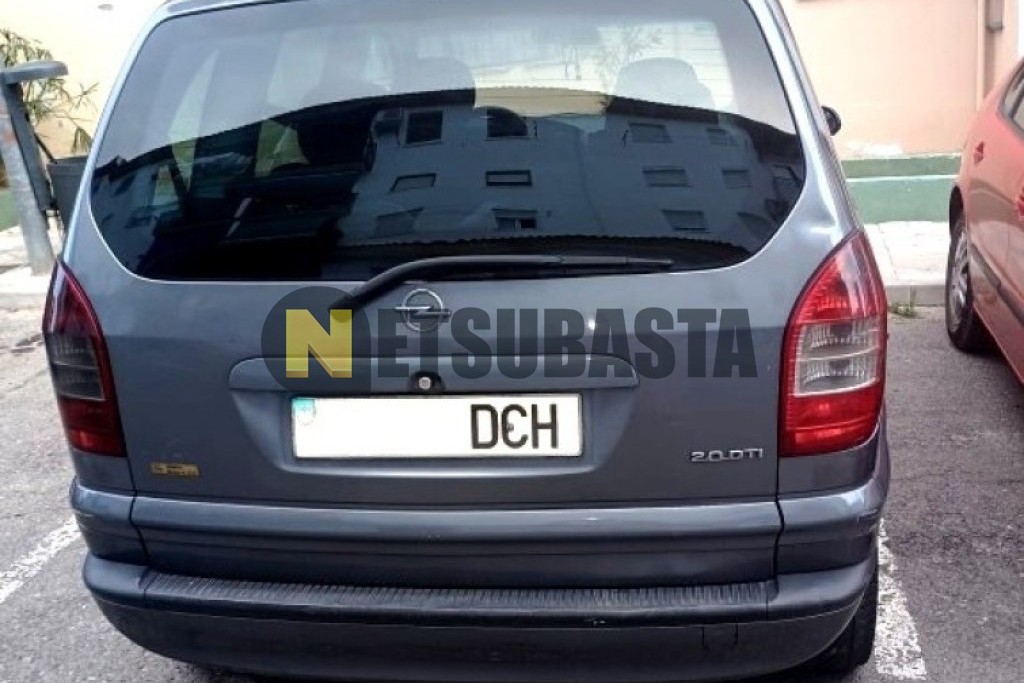 Opel Zafira 2.0 DTi 16V 2004