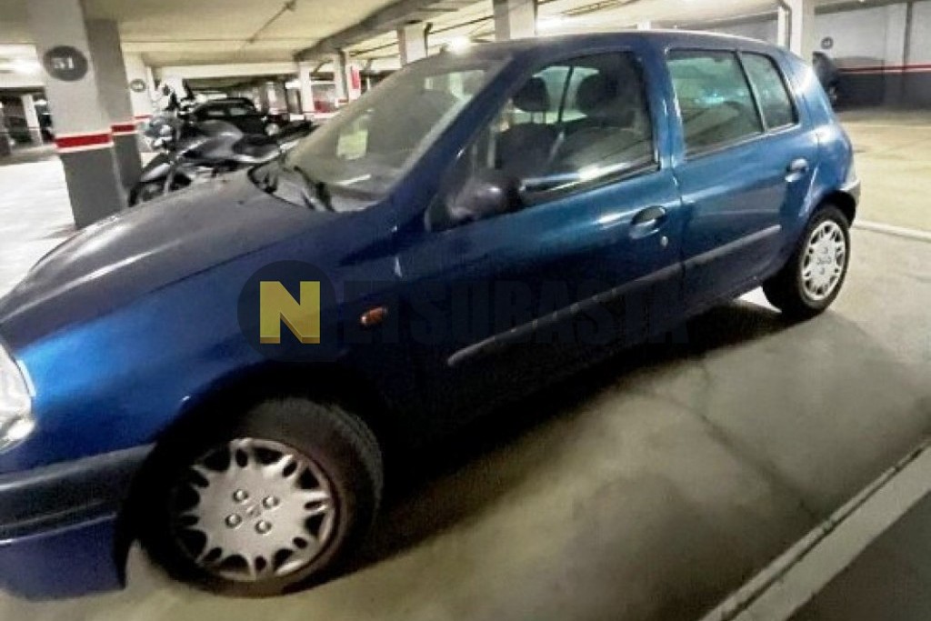 Renault Clio 1.9 D 1999