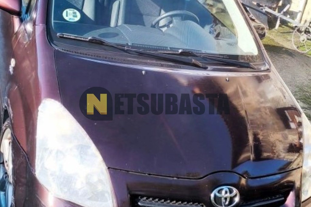 Toyota Corolla Verso 2.2 D-4D 2007