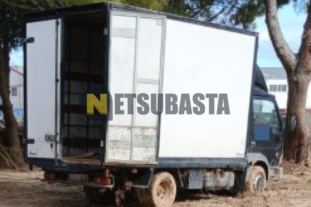 Nissan Cabstar E 110.35 2004