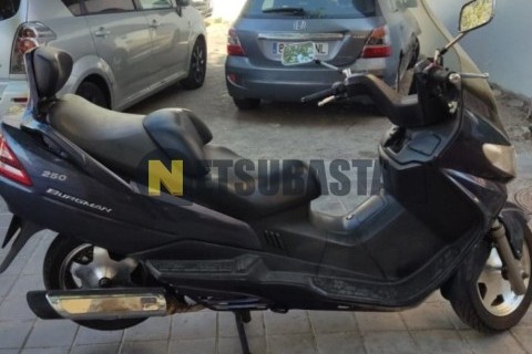 Kymco People 125 2006