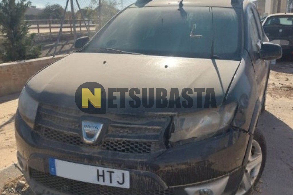 Dacia Sandero 0.9 TCe 2013