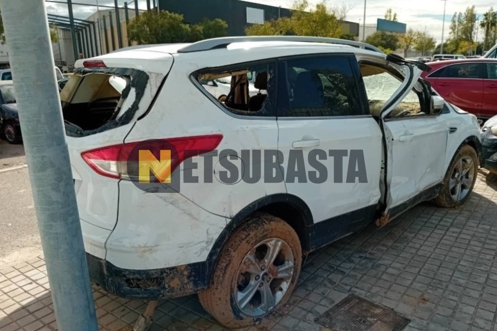 Ford Kuga 2.0 TDCi 2015