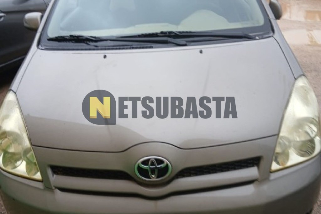 Toyota Corolla Verso 2.2 D4D 2006