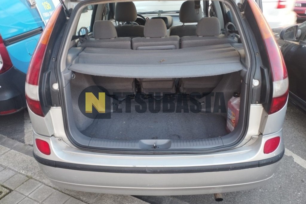 Nissan Almera Tino 2.2 dCi 2004