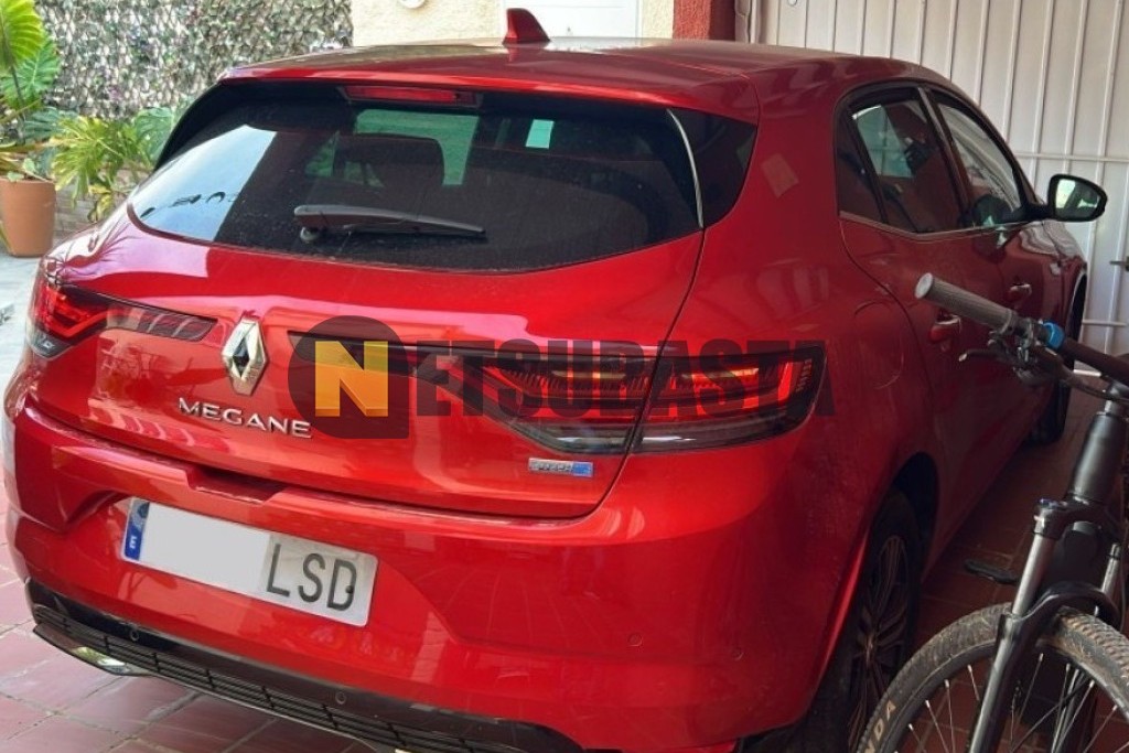 Renault Megane 1.6 E-TECH Híbrido enchufable 2021