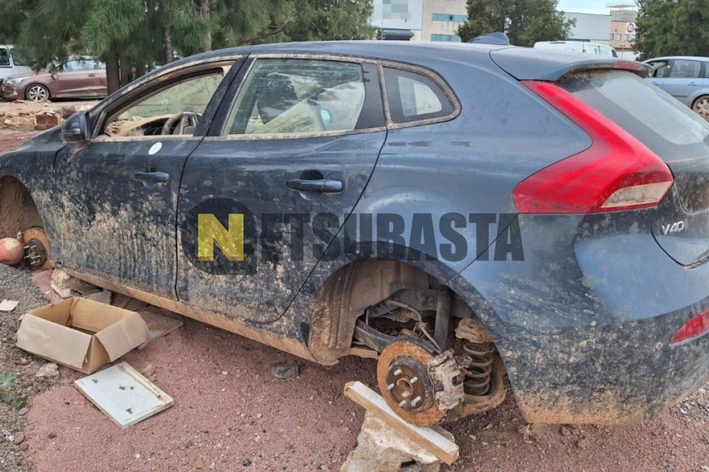 Volvo V40 T2 2019