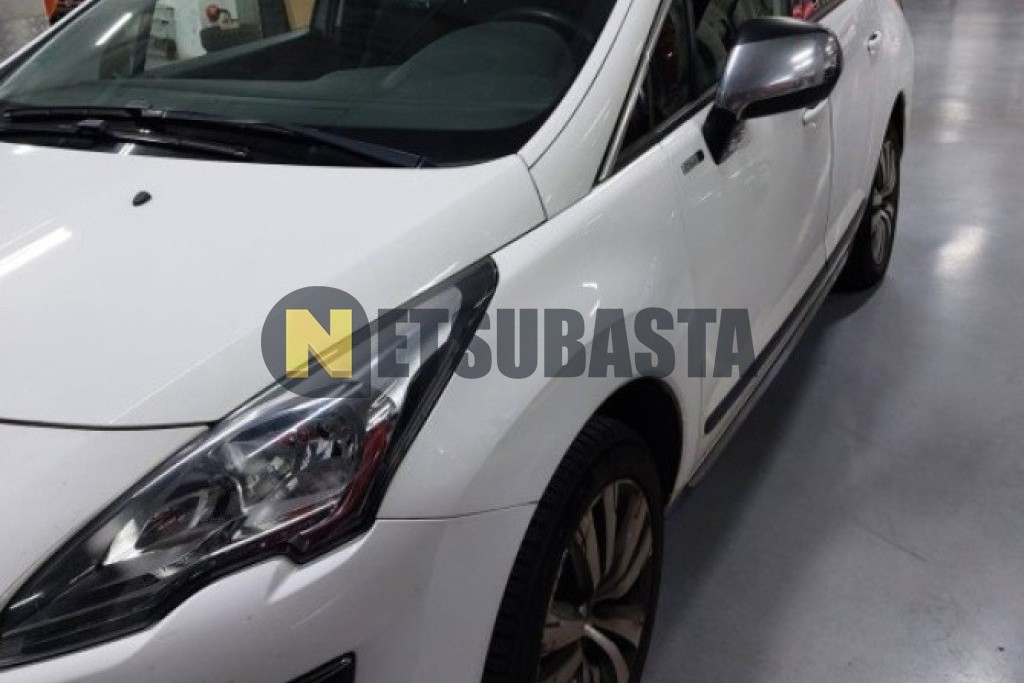 Peugeot 3008 1.6 BlueHDi 2014