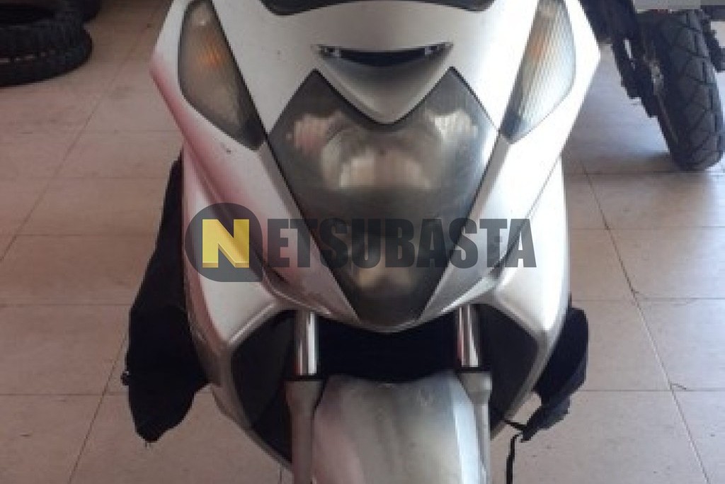 Honda SILVER WING 600 2002