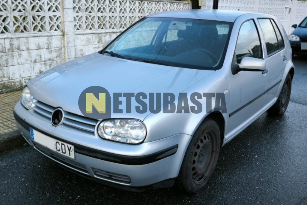 Volkswagen Golf 1.6 2003