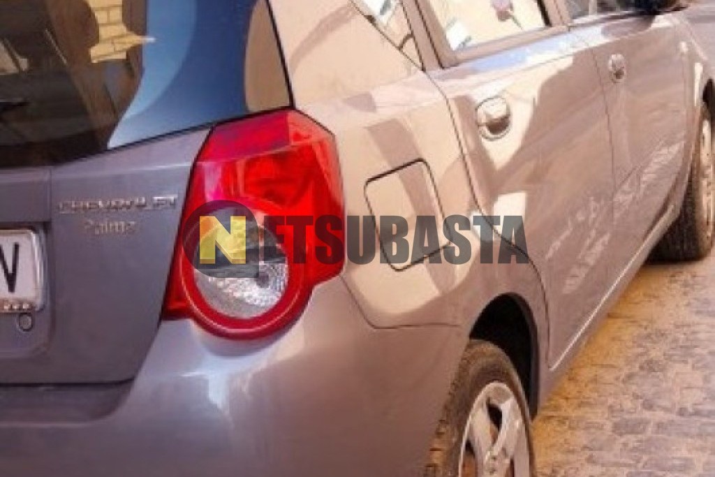 Chevrolet Aveo 1.2 16v 2012