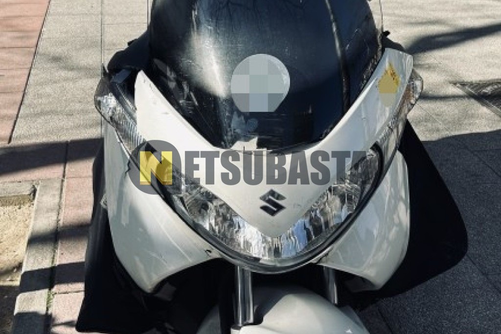 Suzuki BURGMAN 125 2012