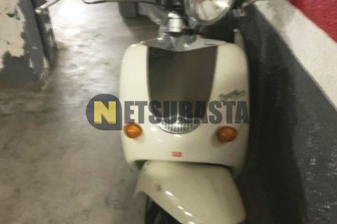 Yamaha YP Majesty 150 2001