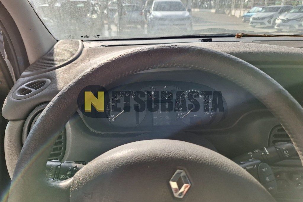 Renault Scenic 1.9 dCi Proactiva 2003