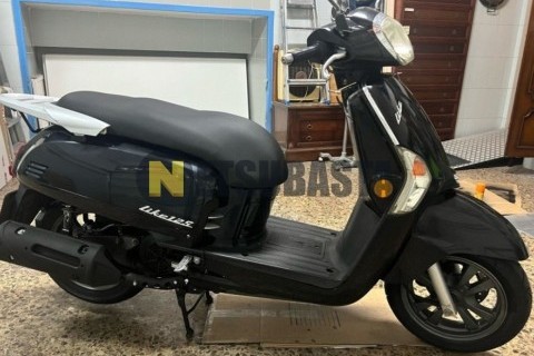 Kymco Super Dink 125i 2011