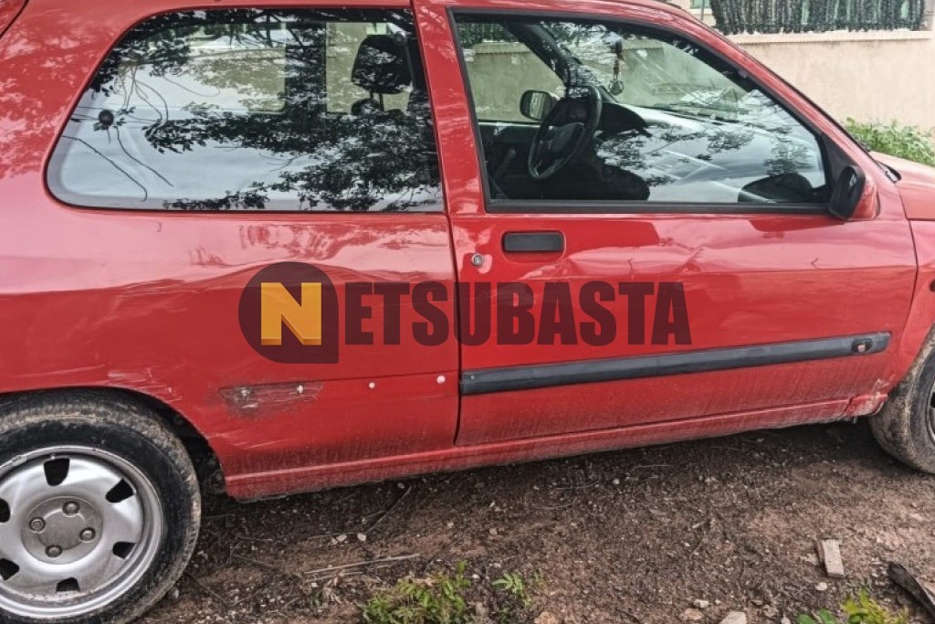 Renault Clio 1.4 1998