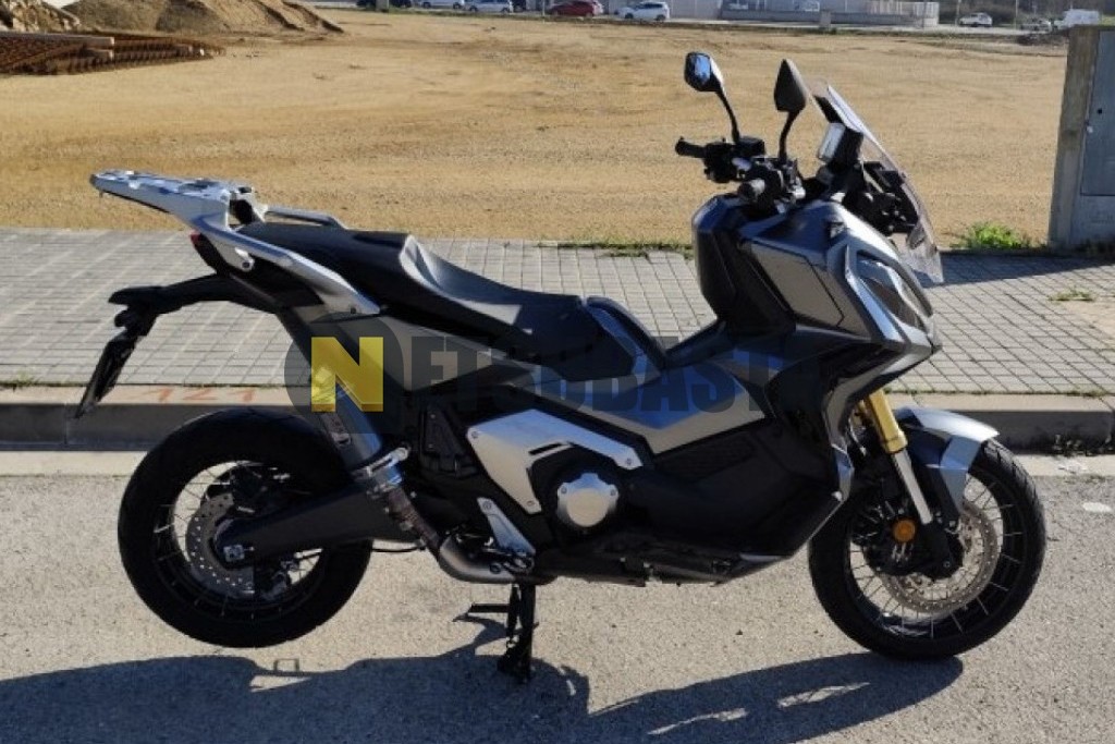 Honda X-ADV 750 2022