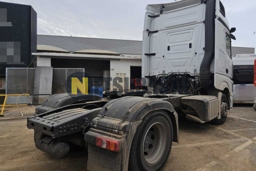 Mercedes-Benz Actros 1851 LS 2024