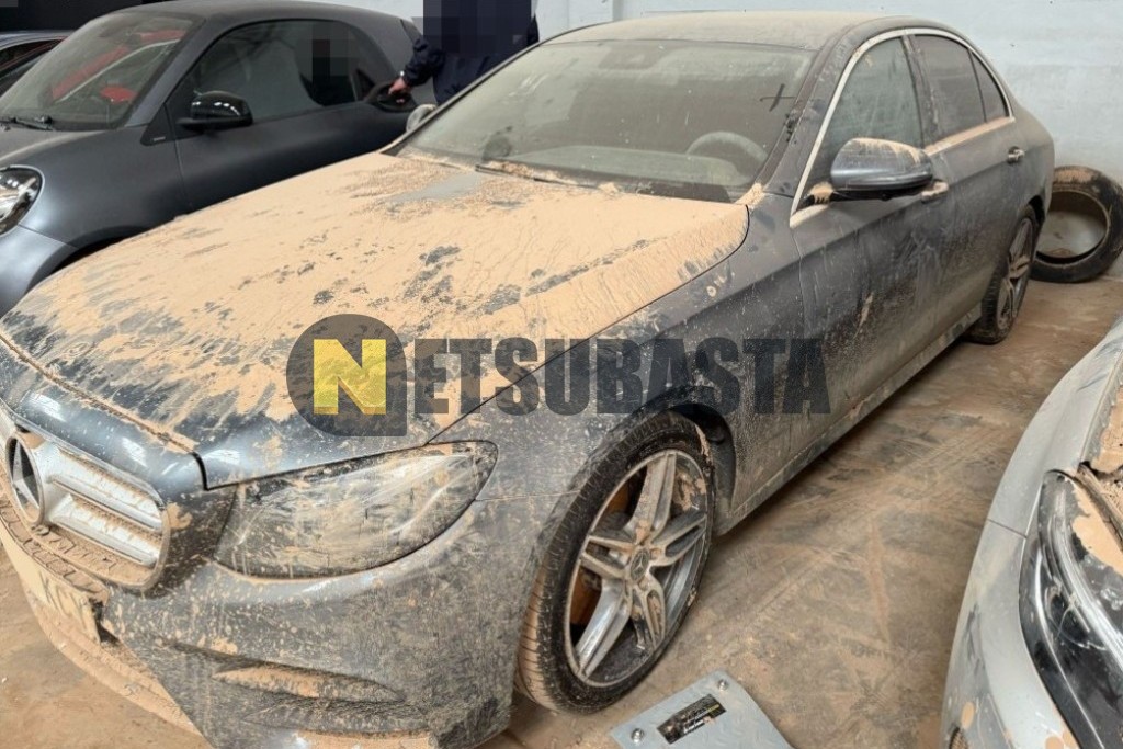 Mercedes-Benz E 220 d 9G-TRONIC 2017