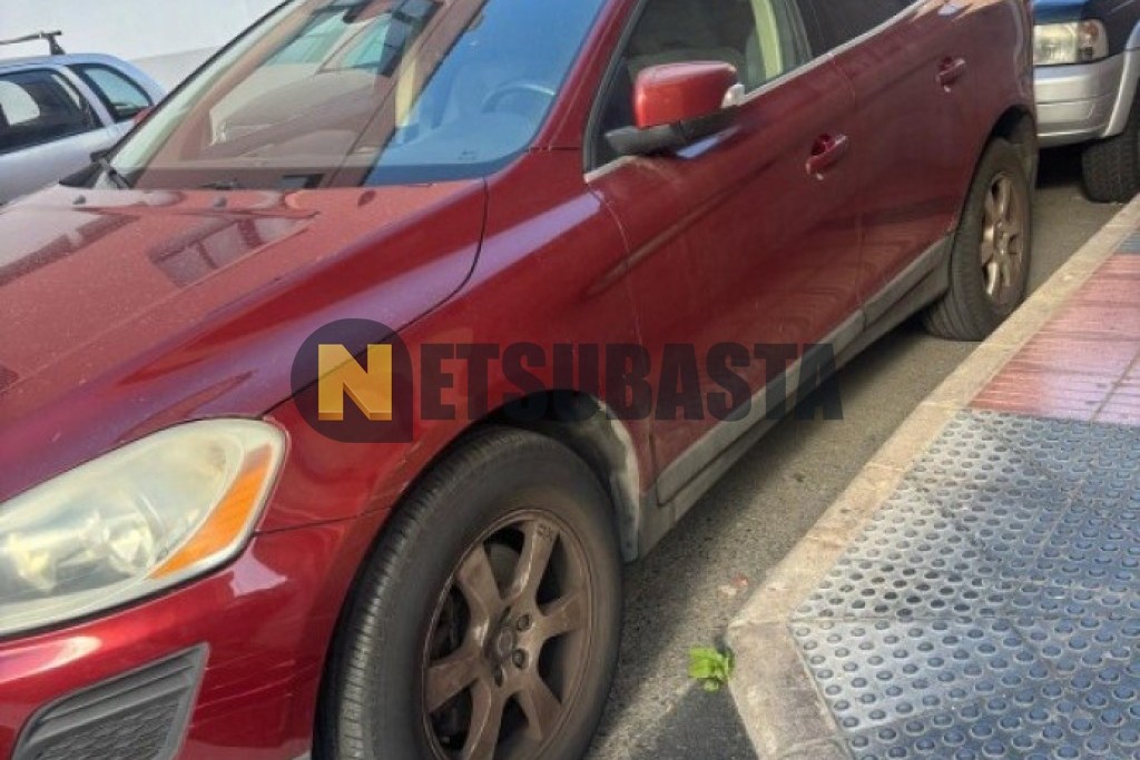 Volvo XC60 2.0 DRIVe 2011
