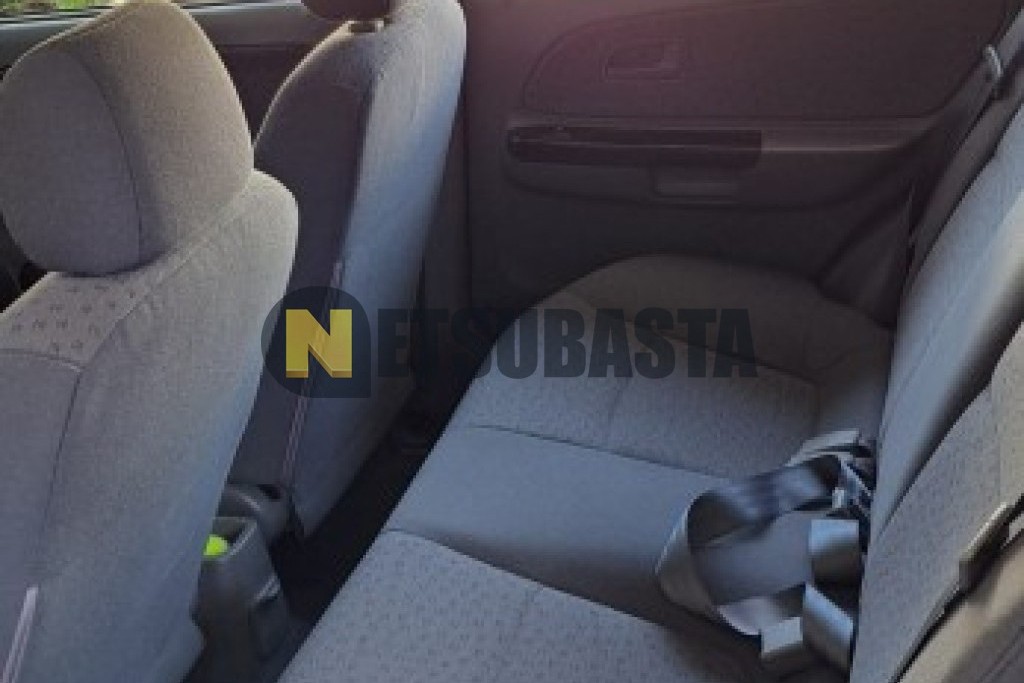 Kia Rio 1.3 2003