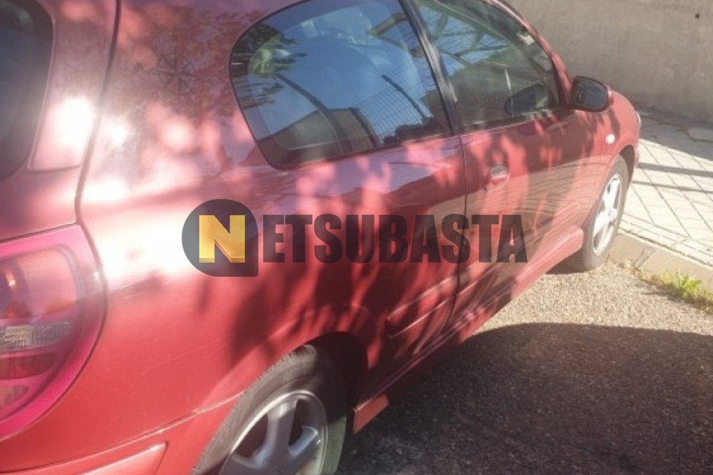 Nissan Almera 2.2Di 2000