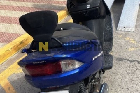 Suzuki AN 250 Burgman 2001