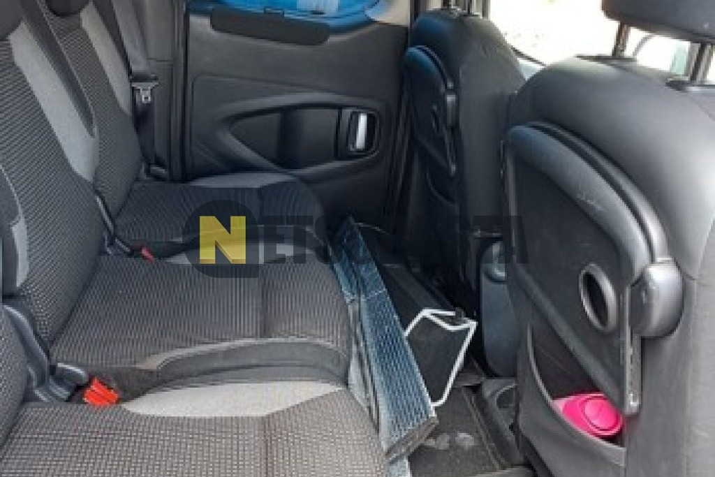 Peugeot Partner Tepee 1.6 BlueHDi 2016