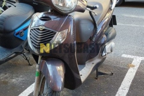 Suzuki AN 250 Burgman 2001