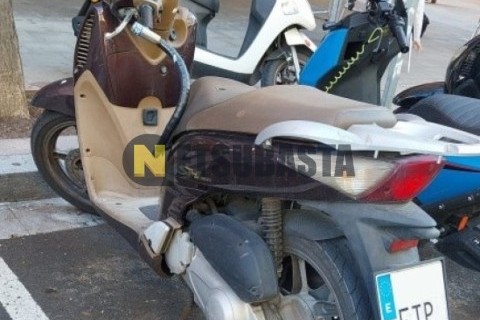 Suzuki AN 250 Burgman 2001