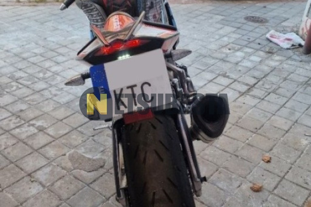 Aprilia RSV4 RF 2019