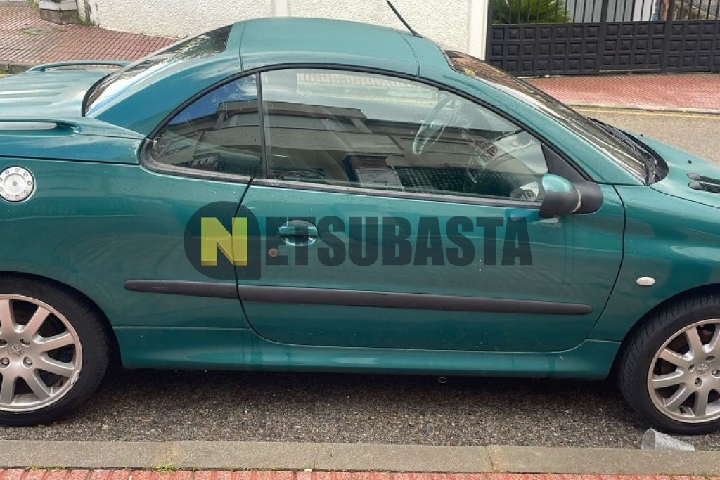 Peugeot 206 Coupé Cabrio 2.0 2002