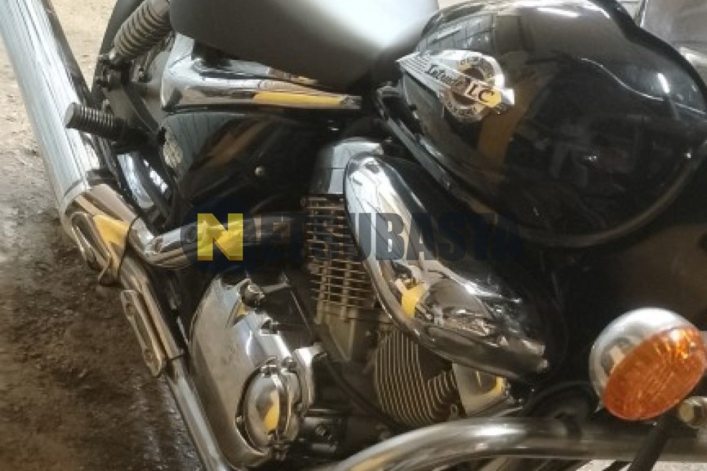 Suzuki Intruder 250 2008