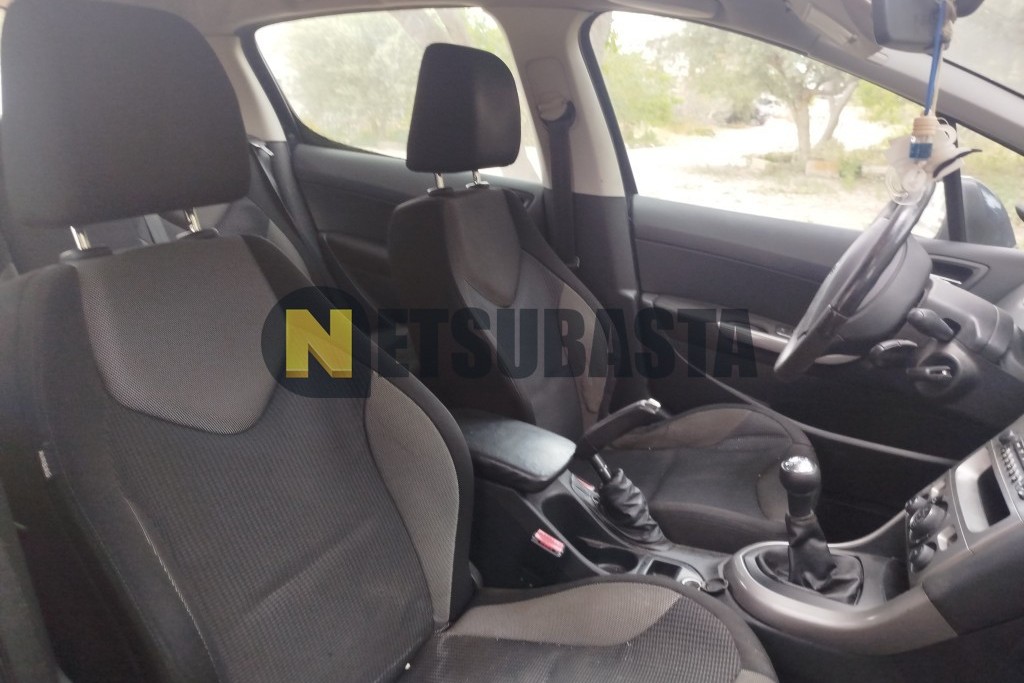 Peugeot 308 1.6 HDi 2010