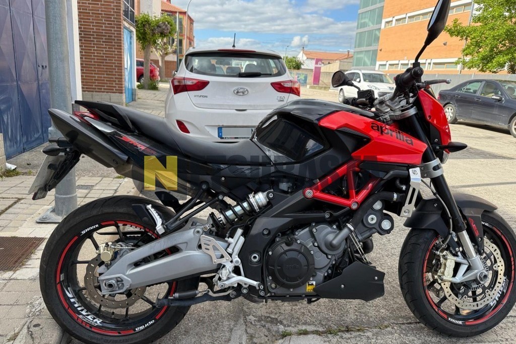 Aprilia Shiver 750 2013