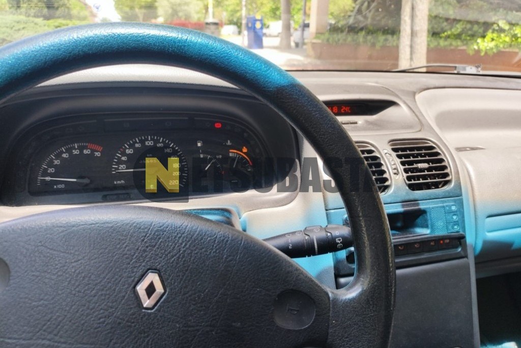 Renault Laguna 1.8 1996