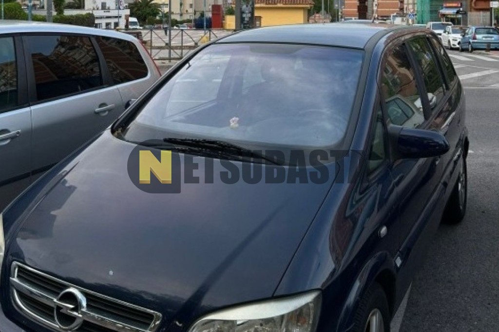 Opel Zafira 2.0 DTi 2005